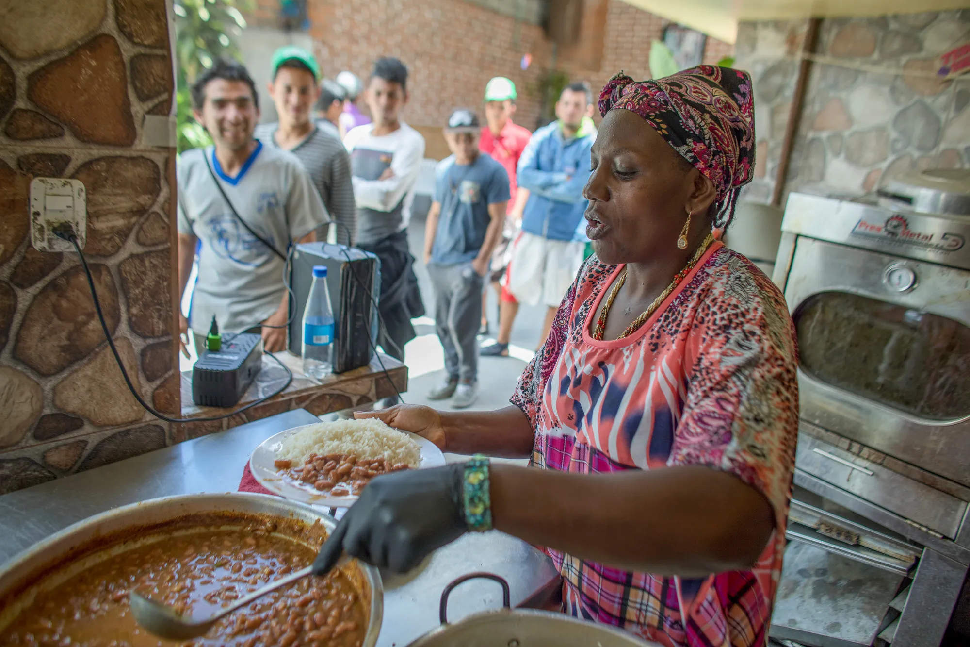 Carmen a fourni de la nourriture, un abri et d'autres produits de première nécessité à des milliers de Vénézuéliens qui sont passés par Ibarra dans la région nord de l'Équateur au cours des deux dernières années. Photo: Josh Estey / CARE