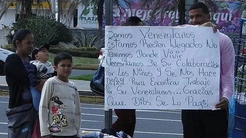 Família venezuelana no Equador