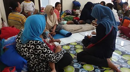 Indonésia, CARE distribuiu 200 kits e conduziu avaliações rápidas para mulheres e meninas