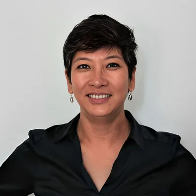 Mona Sherpa headshot