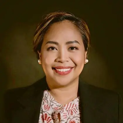 Reiza Dejito headshot