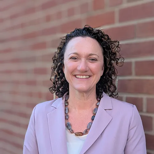 Ann Vaughan headshot