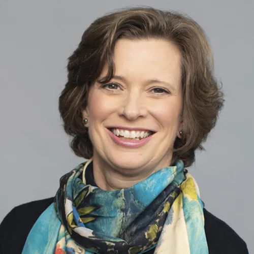 Michelle Nunn headshot